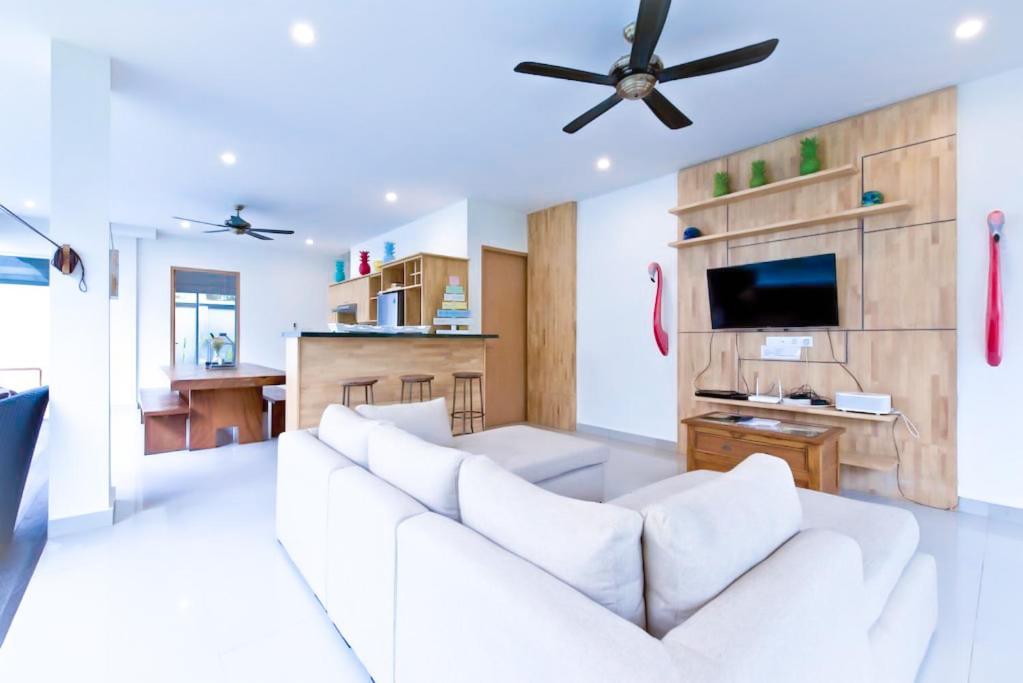 3br Del Mar Near La Plancha Villa Seminyak (Bali)
